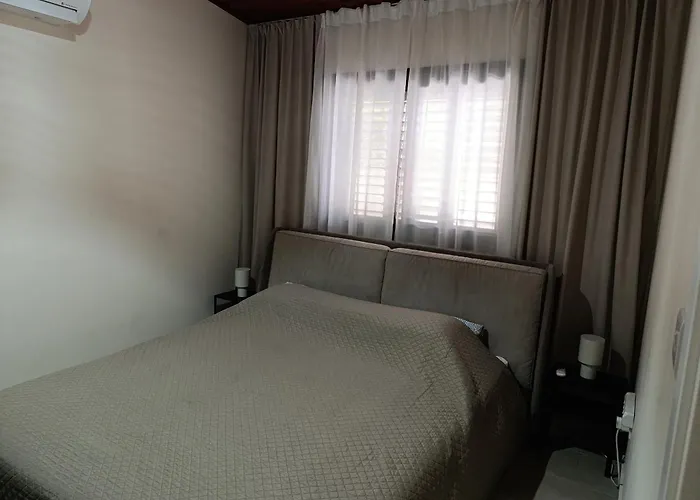 Daire Historical Center Pretty House *